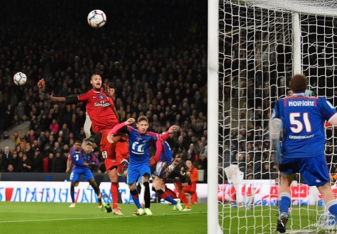 法甲巅峰对决：巴黎圣日耳曼VS第戎精彩战况回顾(图2)